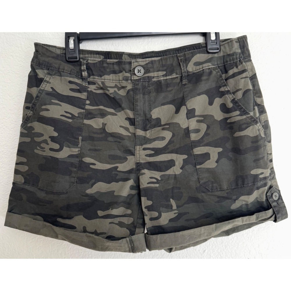 Social Standard by Sanctuary Shorts Large Camo Hero Utility‎ Cadet Convertable